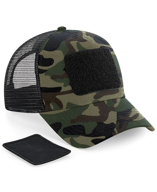 Classic logo silicone badge camo trucker cap